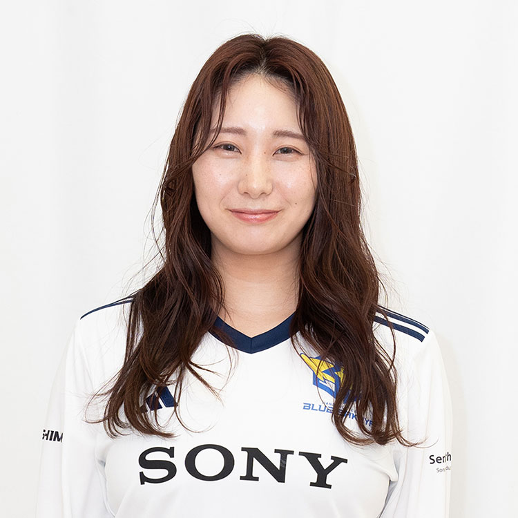 宝田 希緒