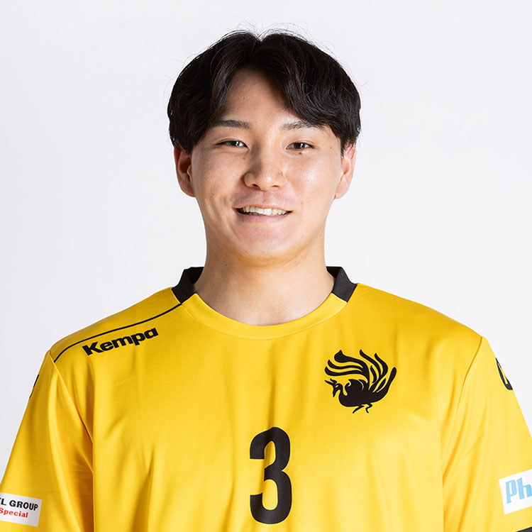 中村 璃玖