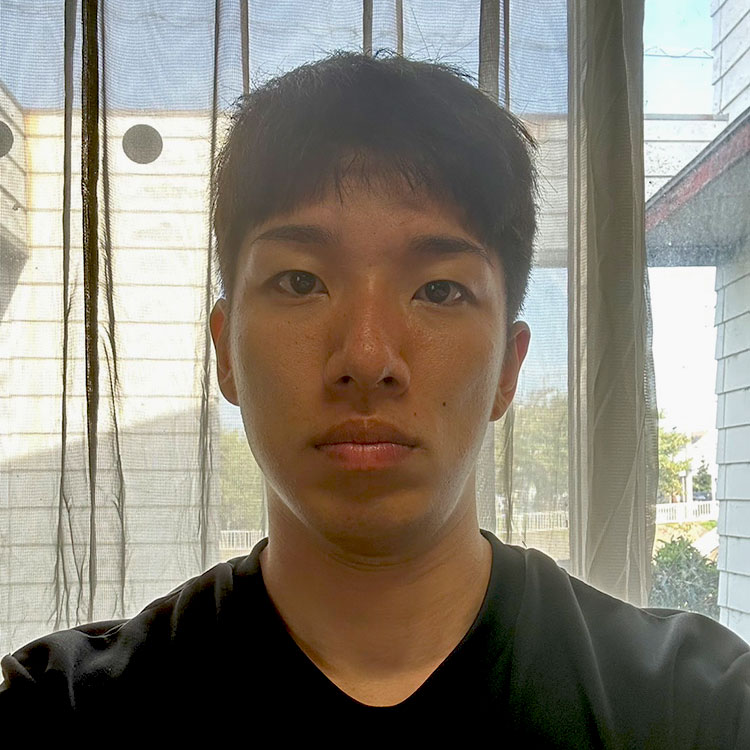 千葉 顕人