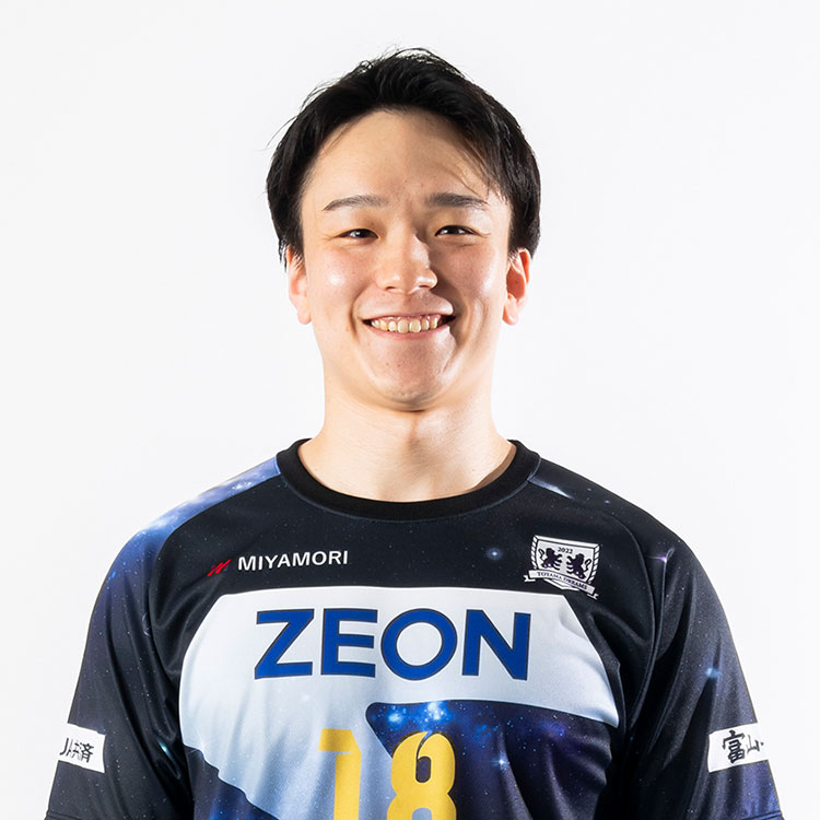 青沼 健太