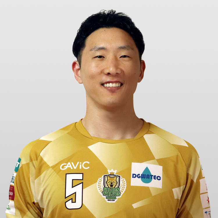 成田 幸平